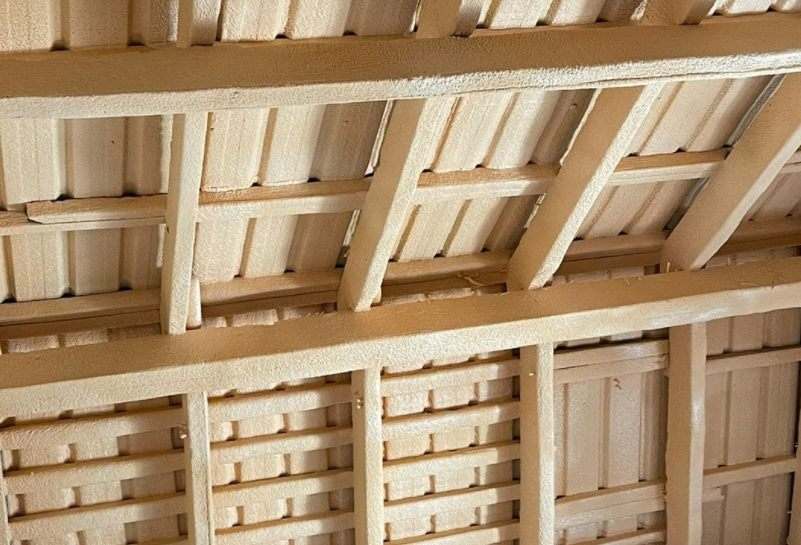 Reparación de cubierta y aislamiento térmico en vivienda de Valencia