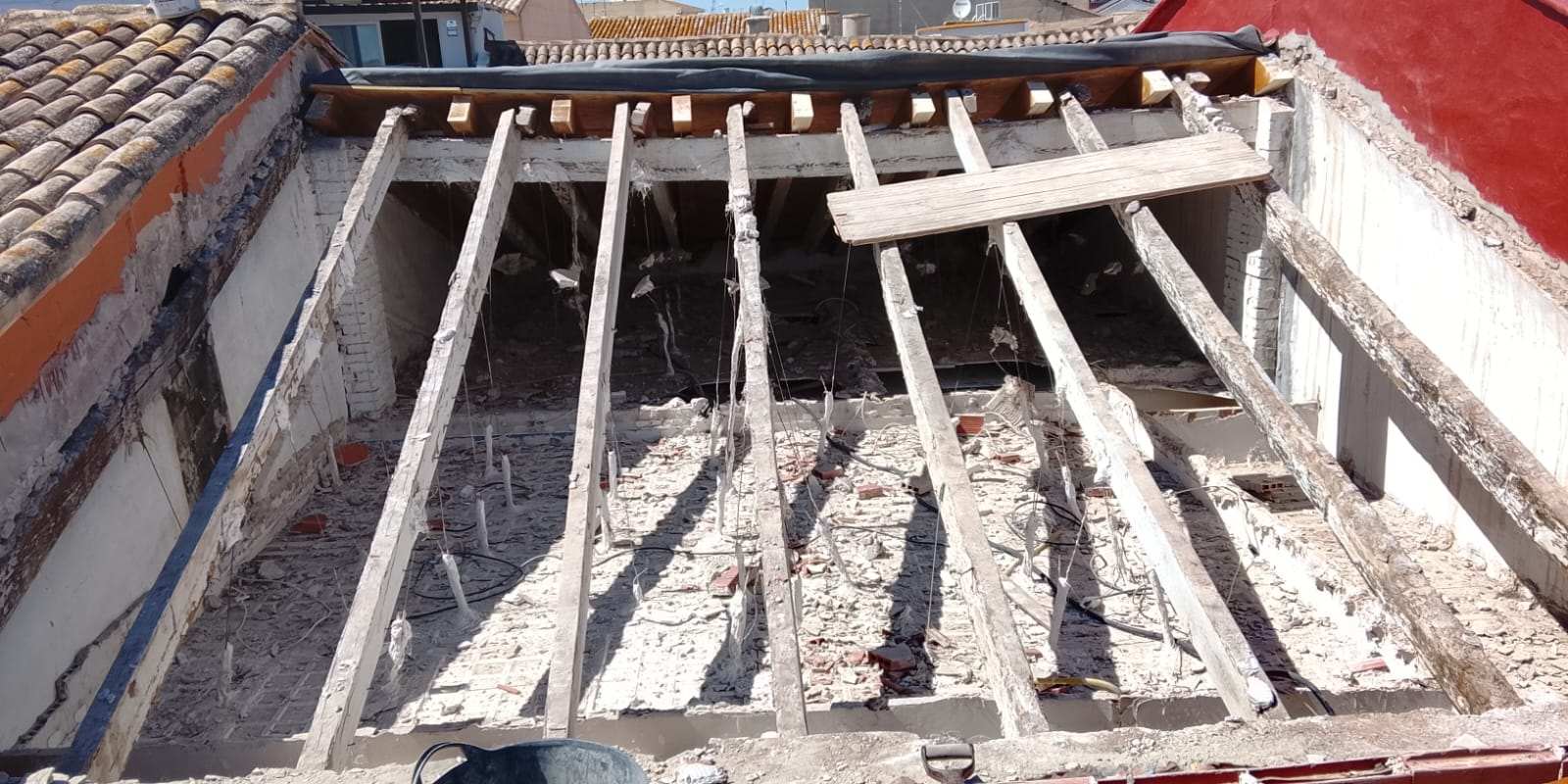 Rehabilitación completa de tejado en vivienda de Sollana, Valencia